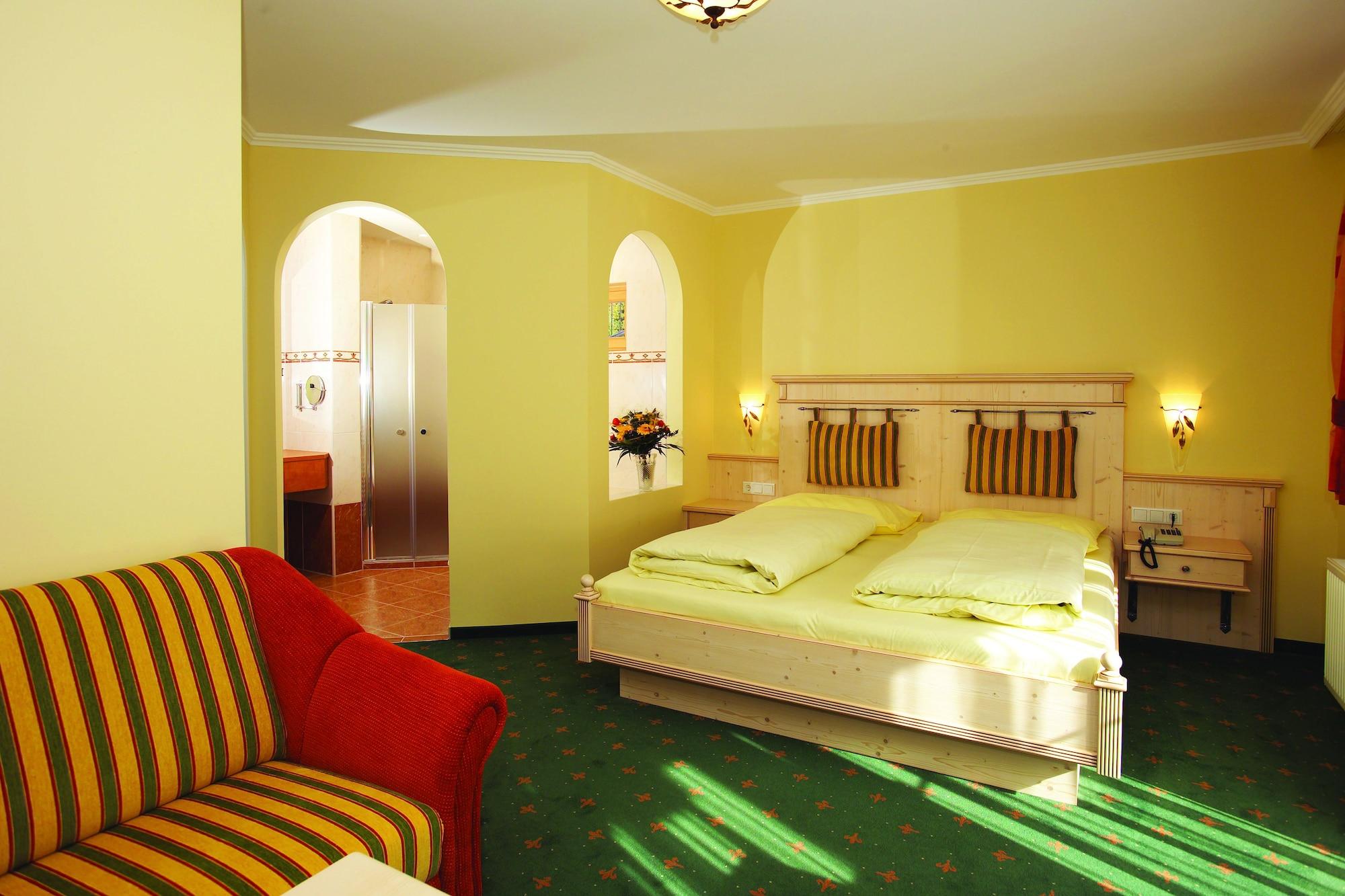 Hotel Vitaloase Zu Den Drei Bruedern Unken Ngoại thất bức ảnh